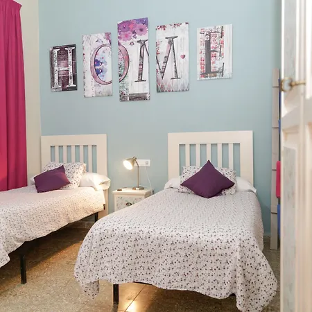 ペンシオン インターナシオナル ゲストハウス 3*