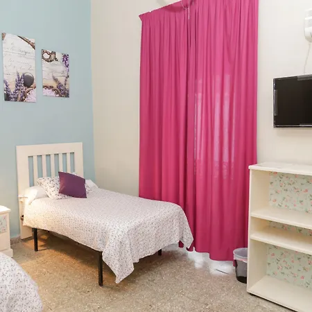 ゲストハウス ペンシオン インターナシオナル コルドバ